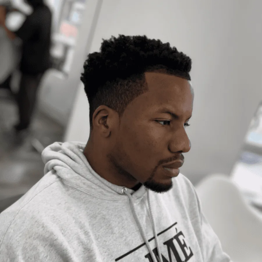 Mid fade haircut by Richard Lam, Toronto barber