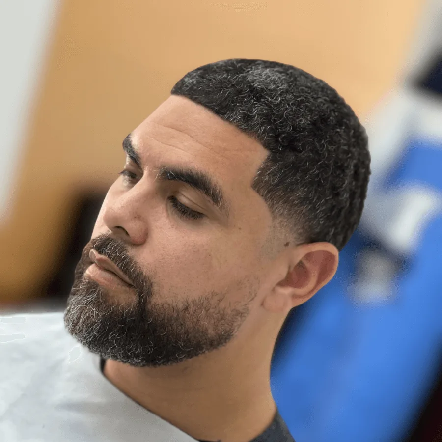 Low taper haircut by Richard Lam, Toronto barber
